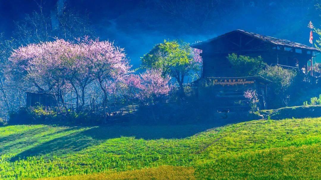 一面湖水微商怎么做好#一面湖水敷完用不用洗掉游戏画面